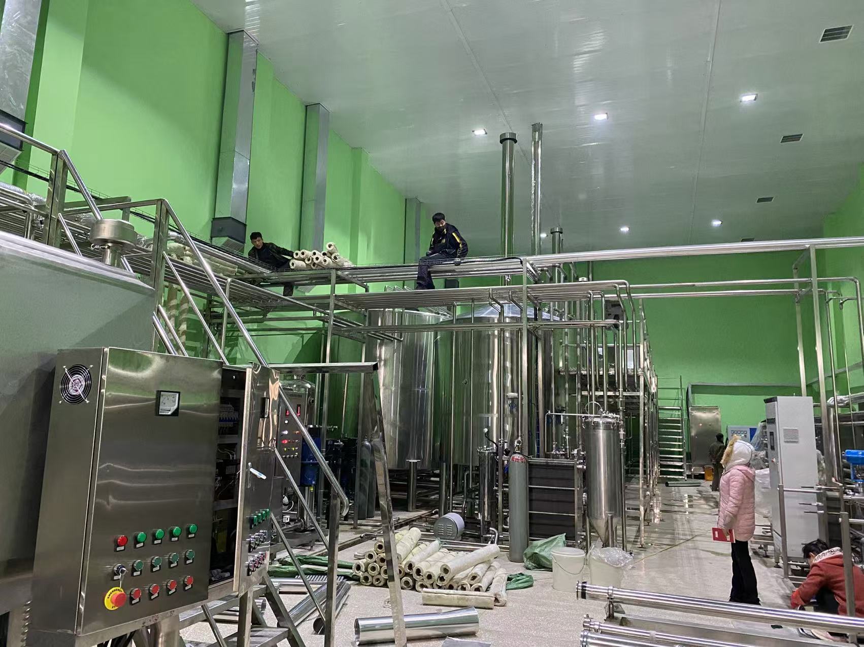 淇滨精酿啤酒设备厂—精酿啤酒设备制造：传承工艺与创新科技的交融